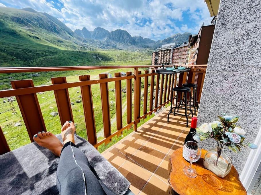 Estudio Pas De La Casa Pie De Pista-Vistas-Wiffi-Netfli Hut 7353 Eksteriør bilde